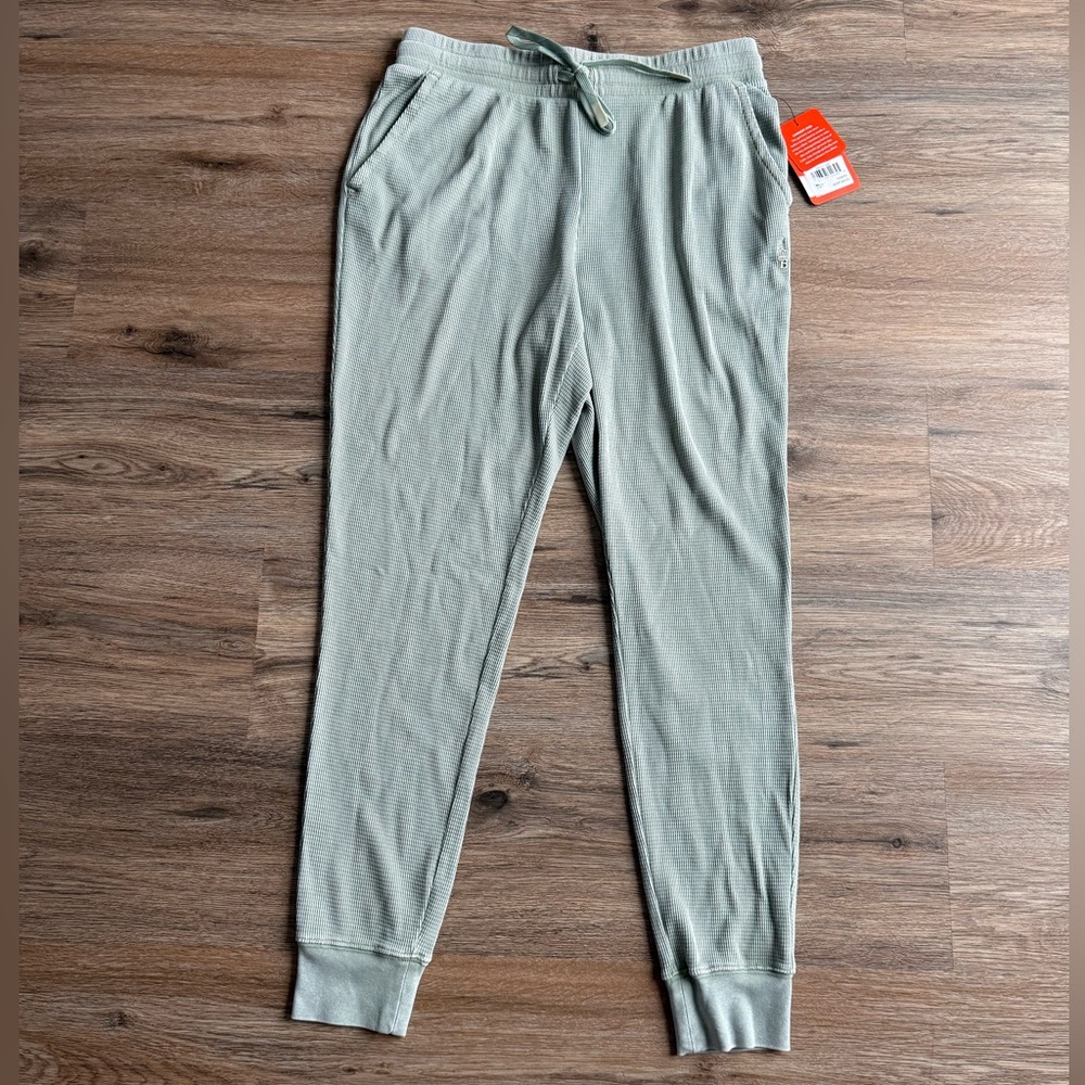 BASS OUTDOOR womens Side Pockets Slimmer Fit Soft Pant Small Iceberg
